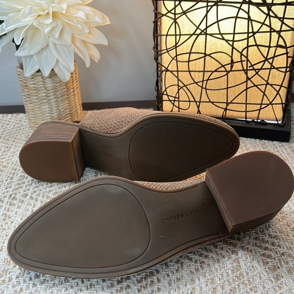 NWOB Lucky Brand Tan Suede Slingback Mules 9.5M - Picture 4 of 5